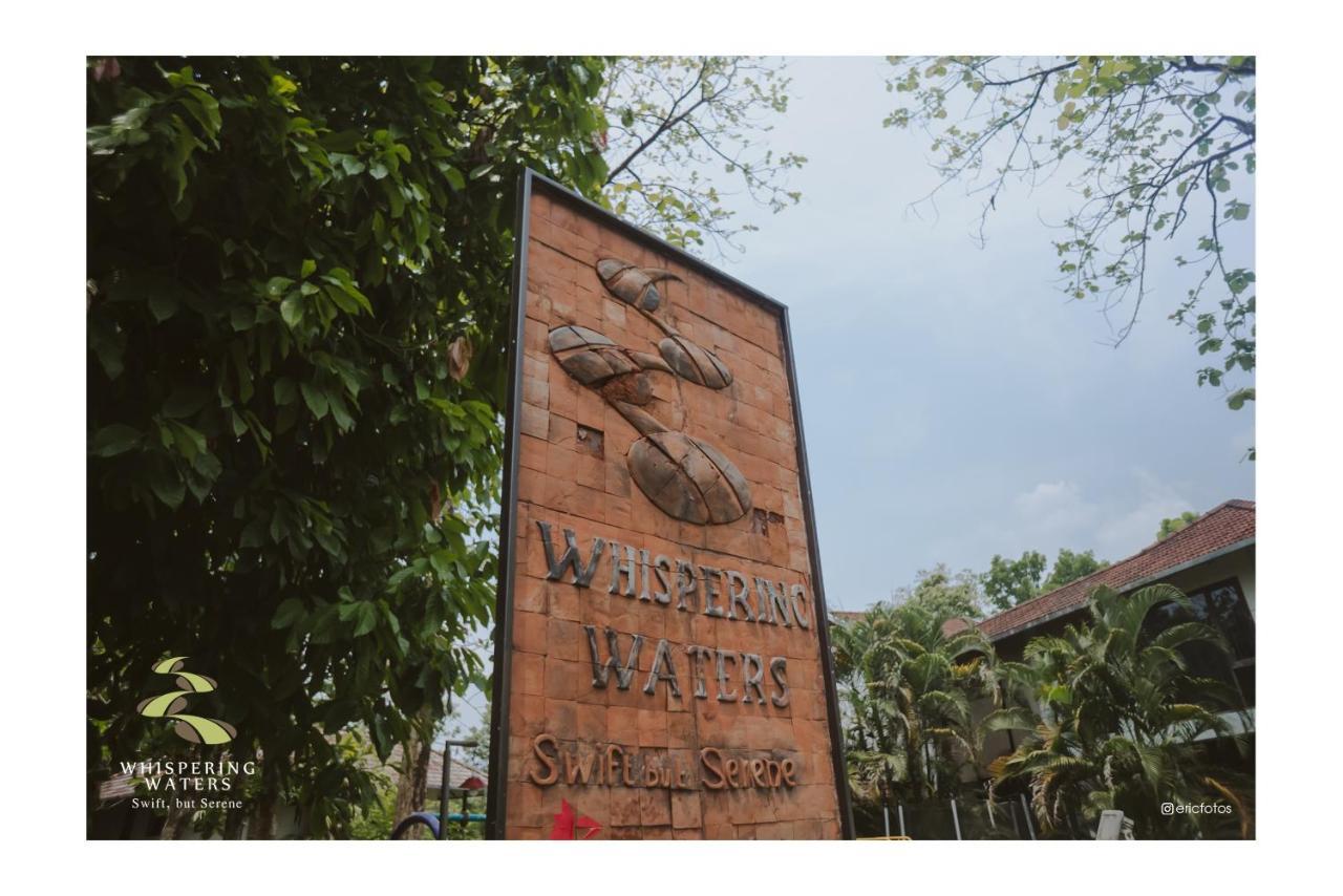 Hotel Whispering Waters à Malayāttūr Extérieur photo